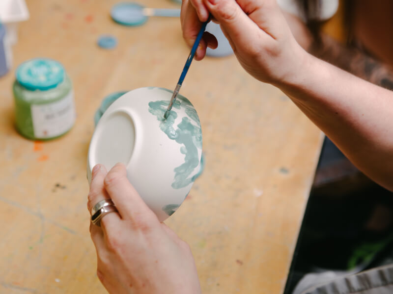 Why Pottery Painting in London Makes the Ideal Gift for Any Type of Friend