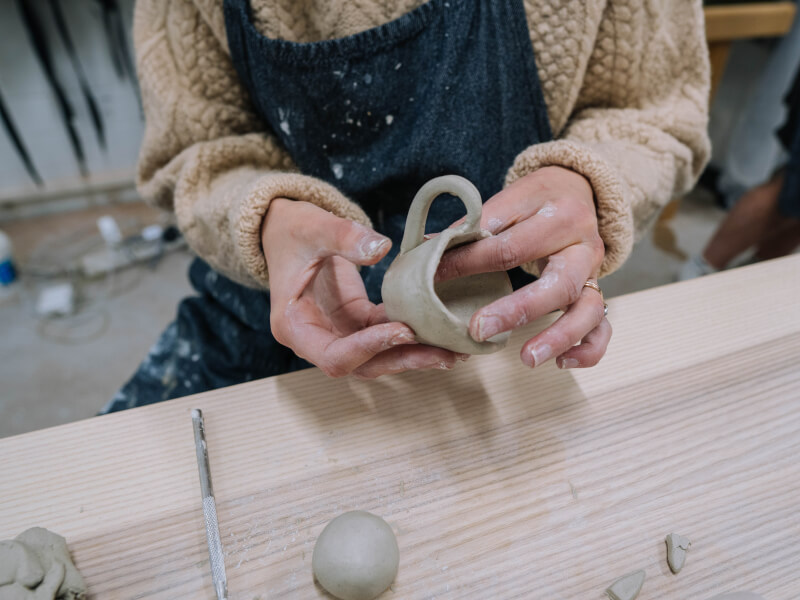 Why Taking a Pottery Class in London Will Boost Your Mood