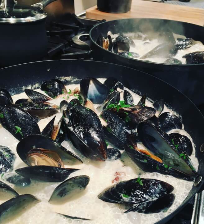 Rustic Italian Cooking: Mussels and Marsala Cream