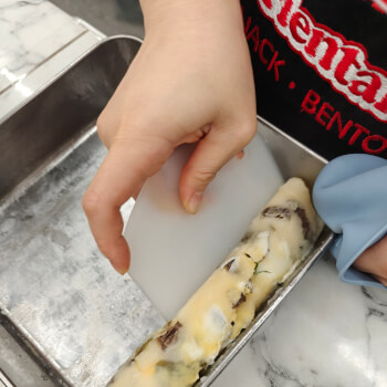 Hand Made Your Rice Noodles Rolls
